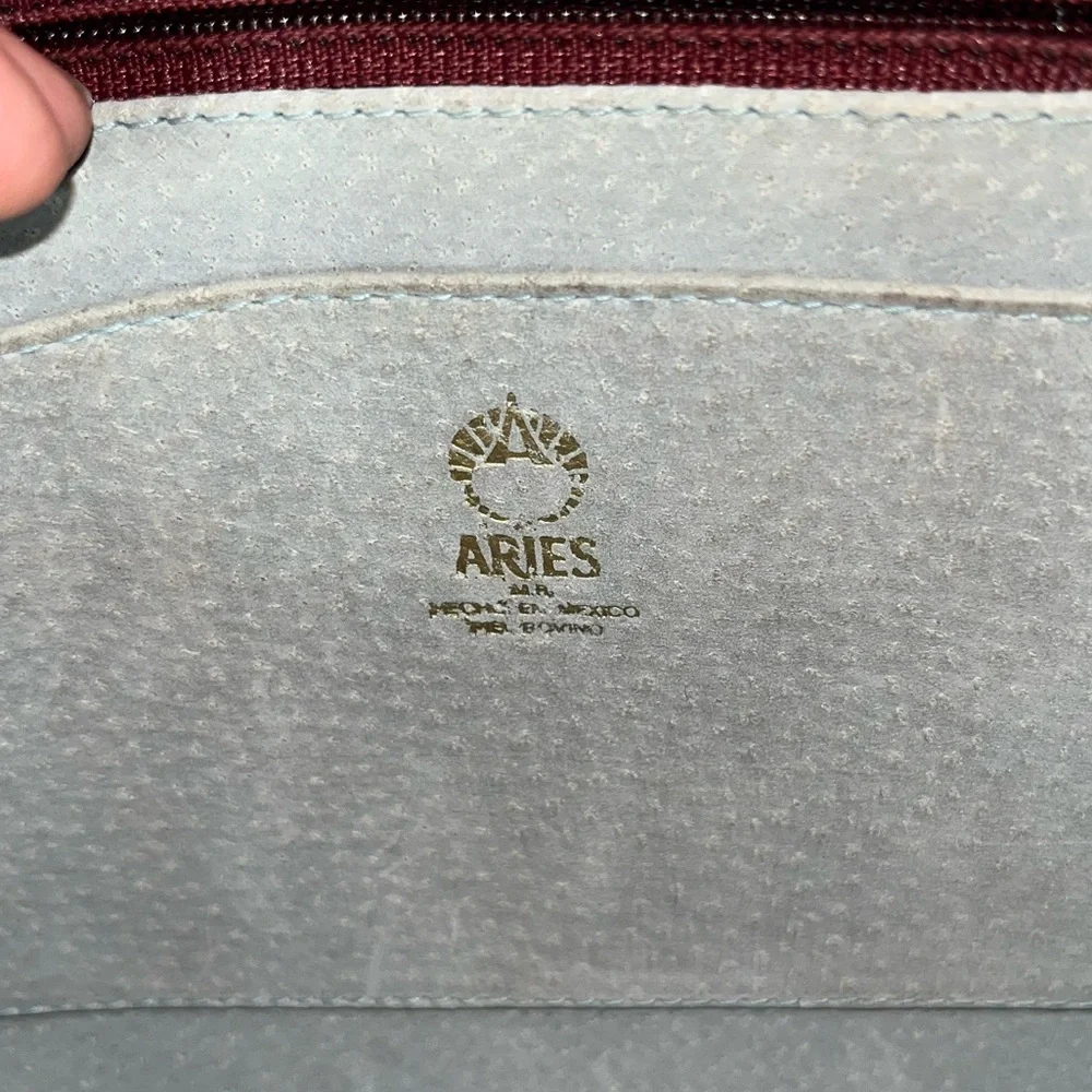 Vintage Aries made in Mexico leather bag - Picture 10 of 10